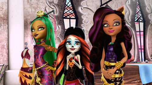 Jinafire Skelita Clawdeen