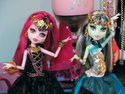 Draculaura a Frankie